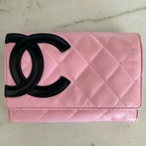 Vintage CHANEL Cambon wallet in pink/black